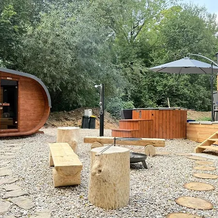 Semesterbostad Labe Glamping Žireč