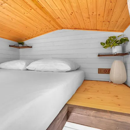 度假居 Labe Glamping Žireč