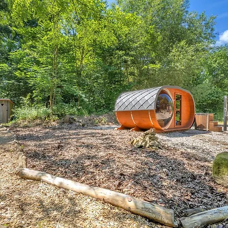 度假居 Labe Glamping Žireč